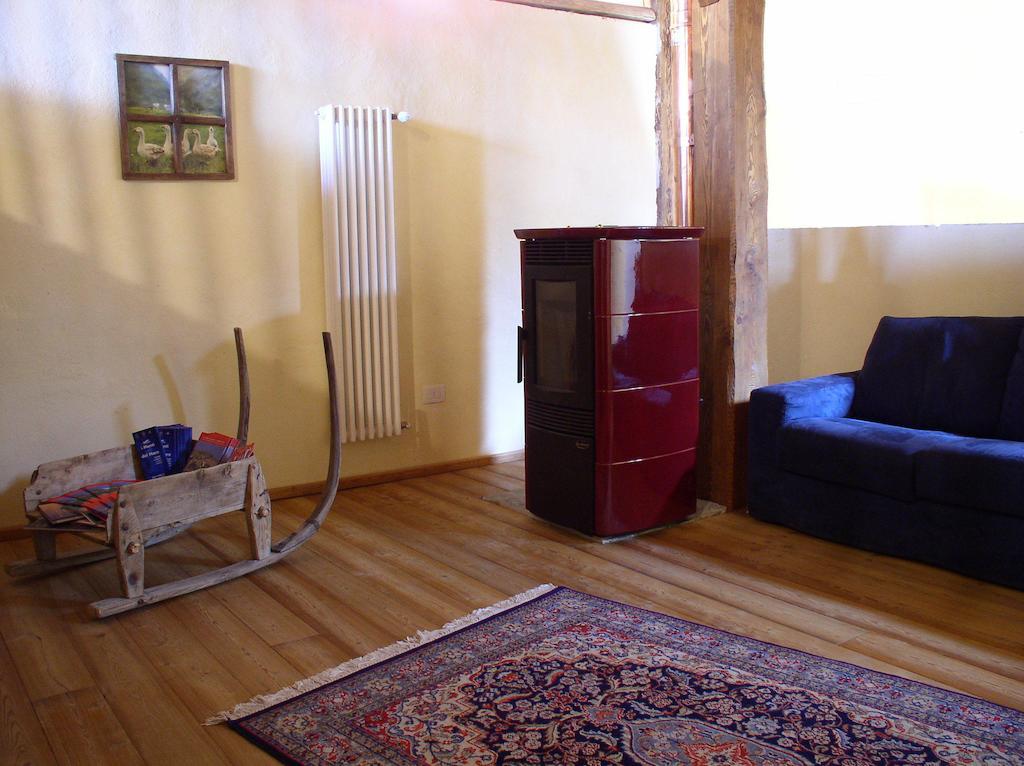 Agriturismo Barba Gust تْشيسانا تورَنيسي المظهر الخارجي الصورة