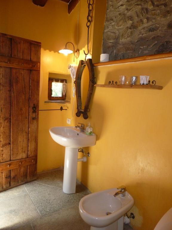 Agriturismo Barba Gust تْشيسانا تورَنيسي المظهر الخارجي الصورة