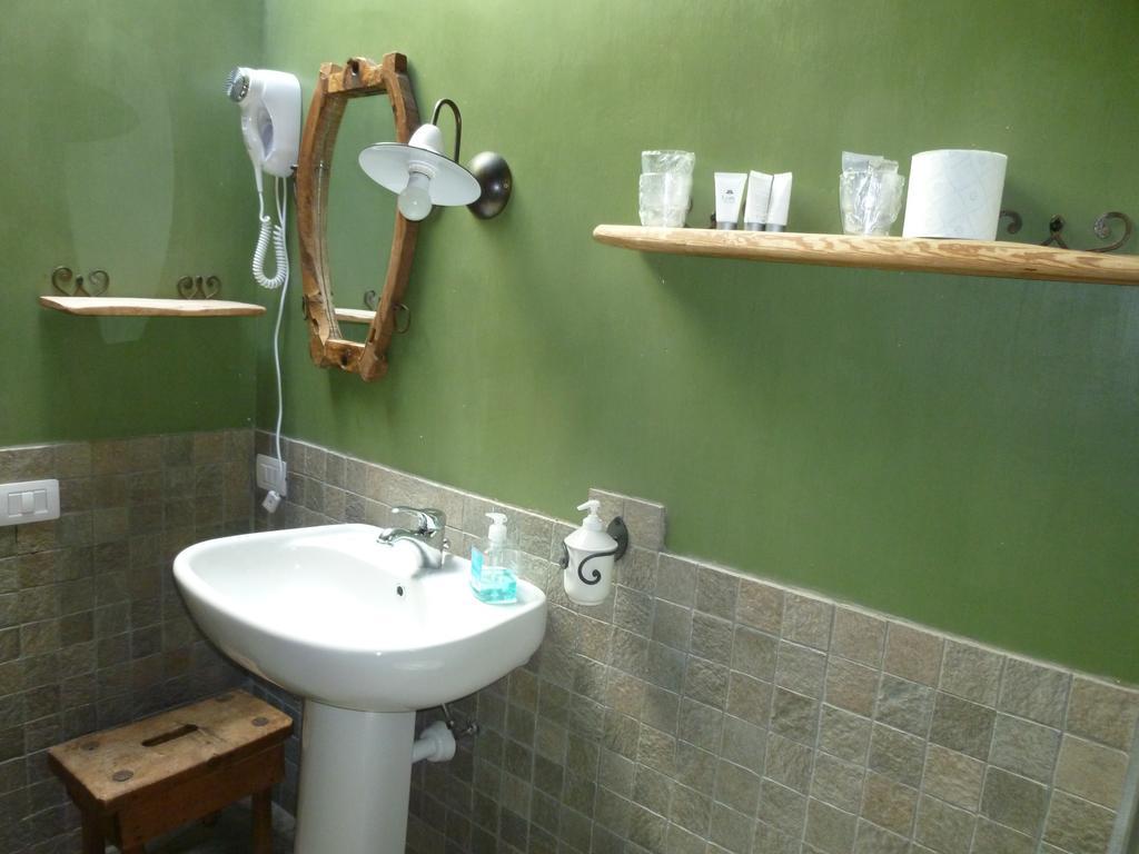 Agriturismo Barba Gust تْشيسانا تورَنيسي المظهر الخارجي الصورة