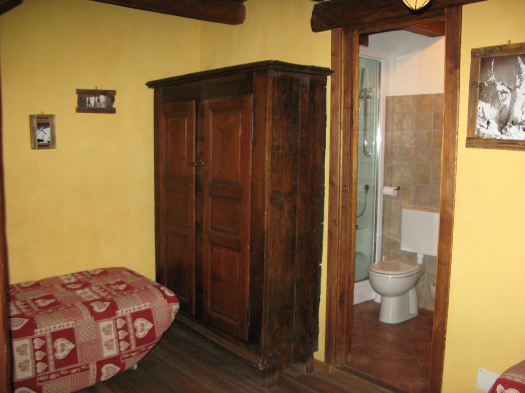 Agriturismo Barba Gust تْشيسانا تورَنيسي المظهر الخارجي الصورة